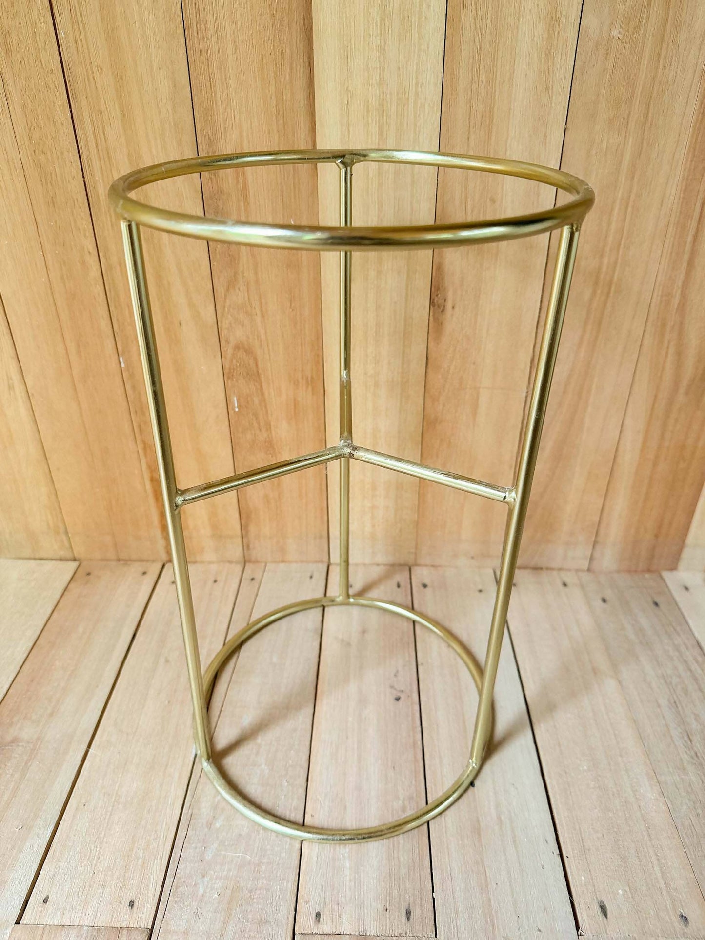 Porta Macetas Dorado - para Decoración o Set de Filmación